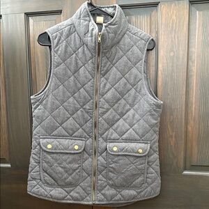 Women’s Gray Quilted Vest with Gold Accents medium
